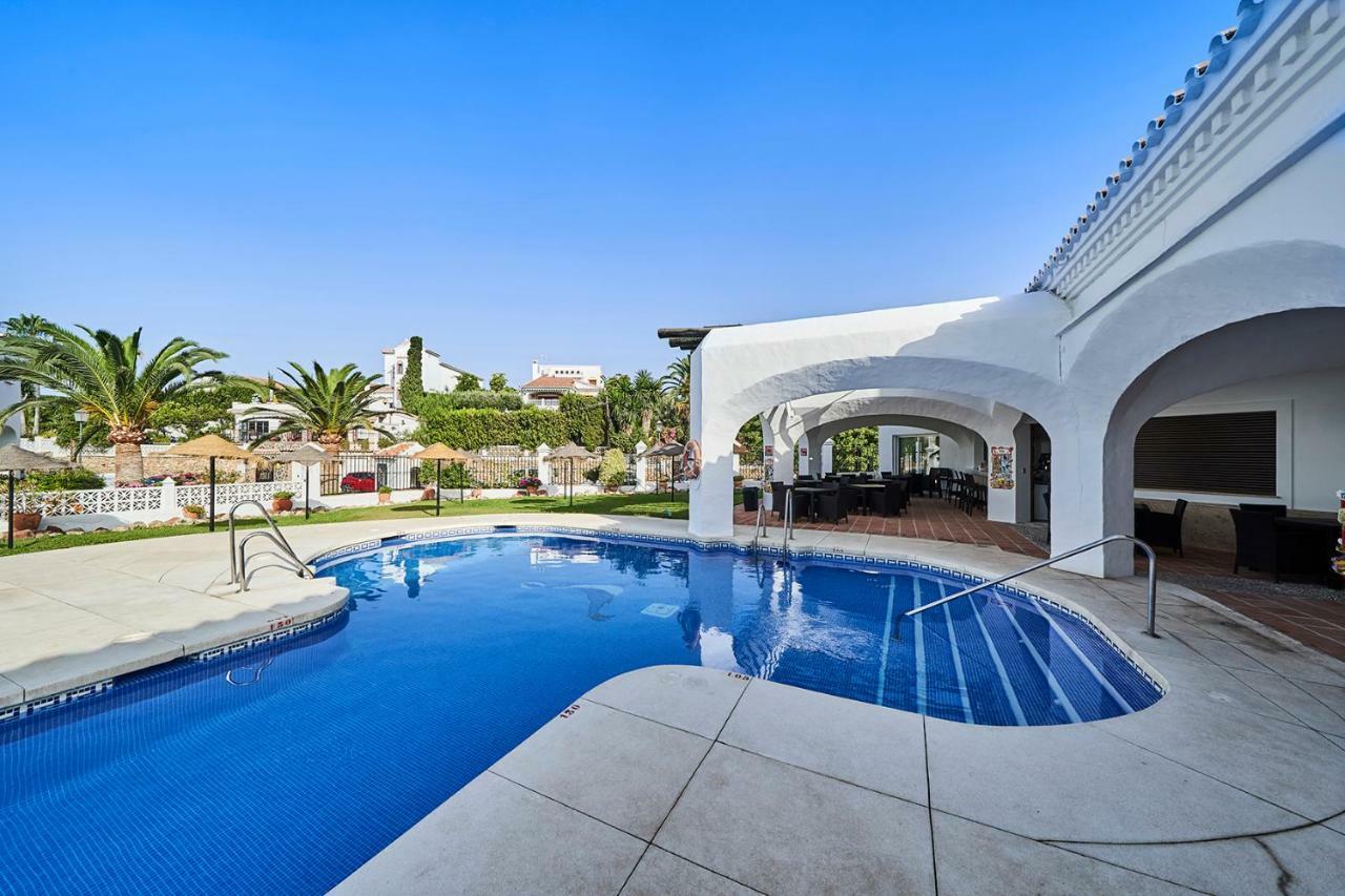 Hotel Bajamar Ancladero Playa Nerja Exteriér fotografie